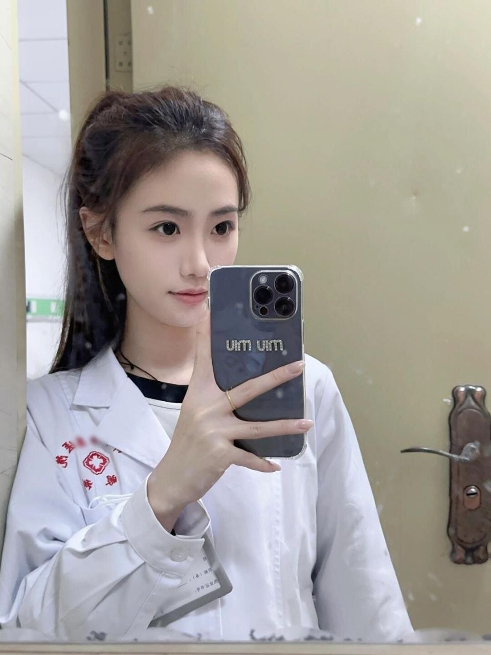 宋亚轩的“突然出现”，为何总能精准狙击大众审美？