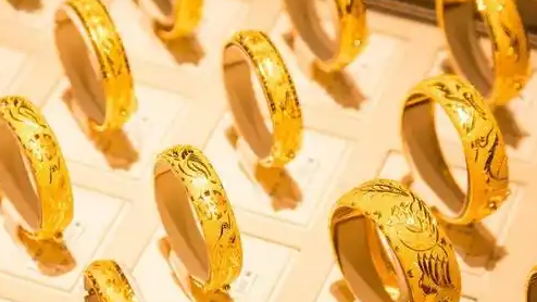 海南封关引爆“黄金大逃杀”:40克金饰狂省1.1万,内地金店要慌了?