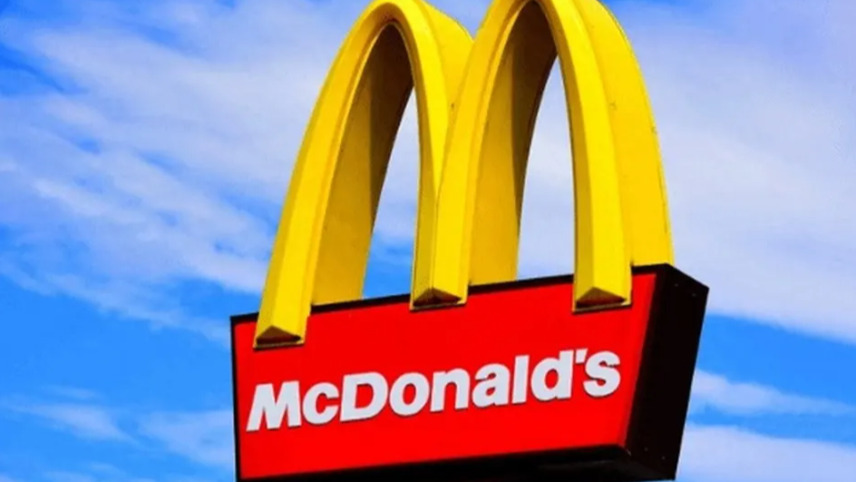 涨价也挡不住“麦门永存”!年轻人为何甘愿为1元“信仰充值”?