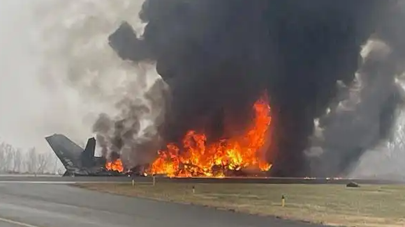 赛车界悲歌!传奇车手格雷格·比弗尔一家四口坠机殒命,私人飞机安全再敲警钟